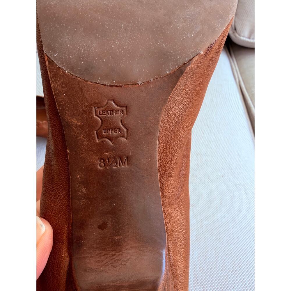 Tory Burch Camel and Black Kitten Heel Leather Pumps Size 8.5​ - Picture 4 of 6